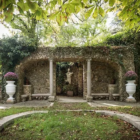 Domaine De Marguerite-2