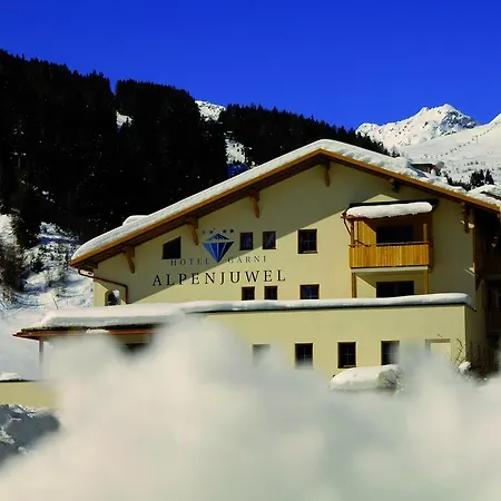 Hotel Garni Alpenjuwel-3