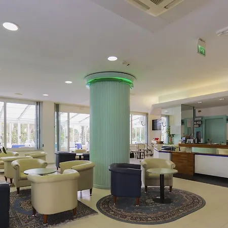 Hotel Ideal Bianchini-2