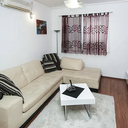 Žnjan Beach Apartments-2