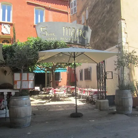 Hôtel Restaurant le Saint Marc-2