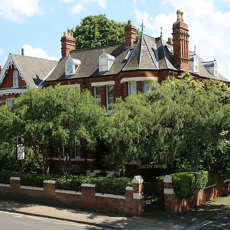 Ascot House-2