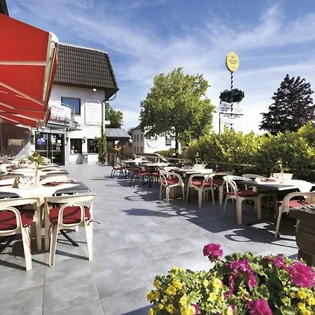 Hotel Landsknecht-2