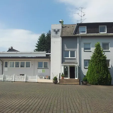 Hotel Schwarzer Adler-3