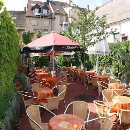 Eiscafe-Pizzeria-Hotel Rialto-3