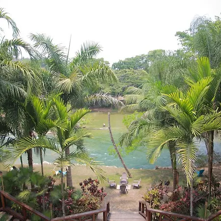 Mahogany Hall Luxury Boutique Resort-2