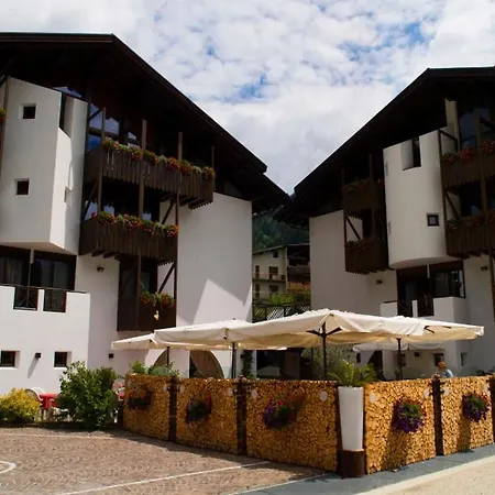 Hotel Castel Pietra-3