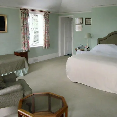 Hollybank House-2