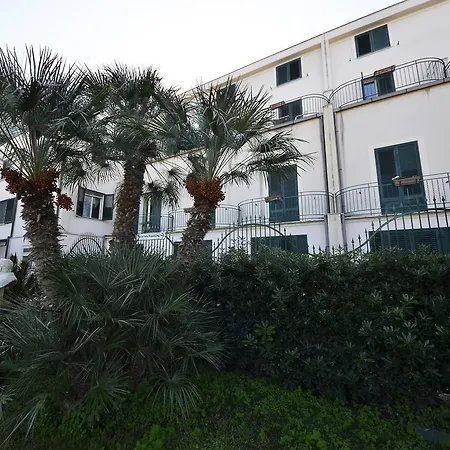 Hotel Villa D'Amato-2