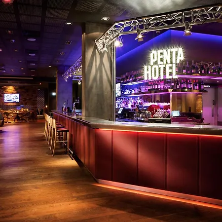 Pentahotel Reading-2