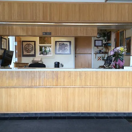 Shelikof Lodge-2