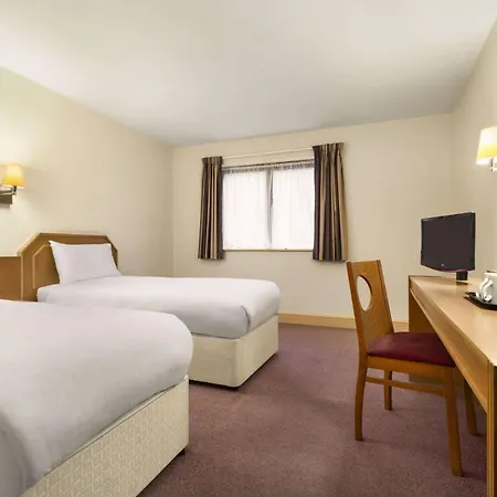 Days Inn By Wyndham Sevenoaks Clacket Lane-3