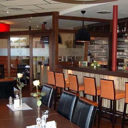 Hotel Restaurant Zum Hollengrund-2