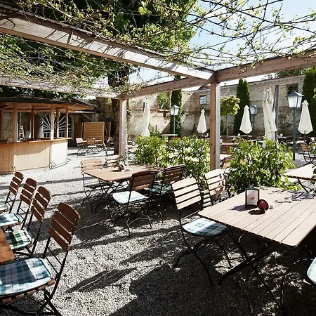Schüdlbauer´s Hotel-Restaurant-Bar-3