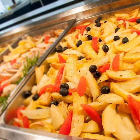 Hotel Raffaello-3