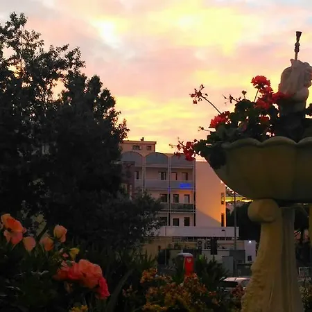 Hotel Monti-2