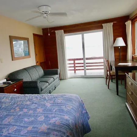Cape Ann Motor Inn-3
