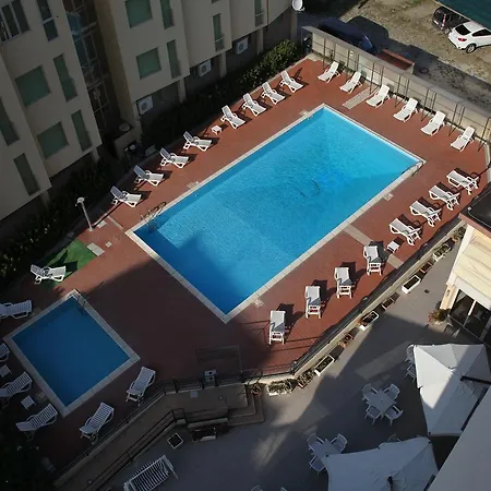 Hotel Plaza-2