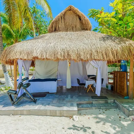 Hotel Paradise Suites-2