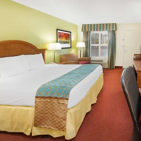 Baymont By Wyndham Orangeburg North-2