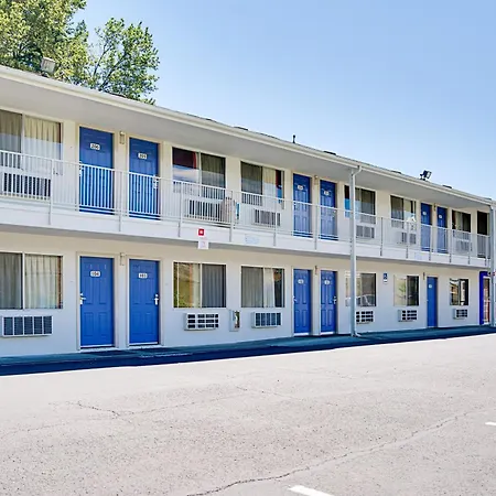 Motel 6-Kelso, Wa - Mt. St. Helens-3
