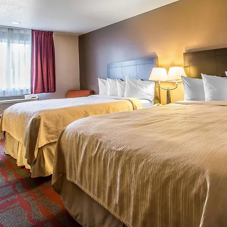 Quality Inn & Suites West Bend-2