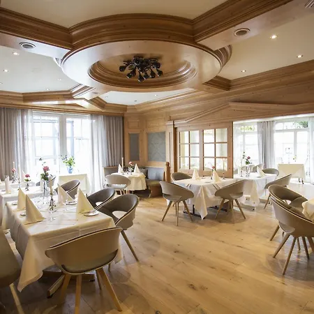 Hotel Sauerländer Hof-3
