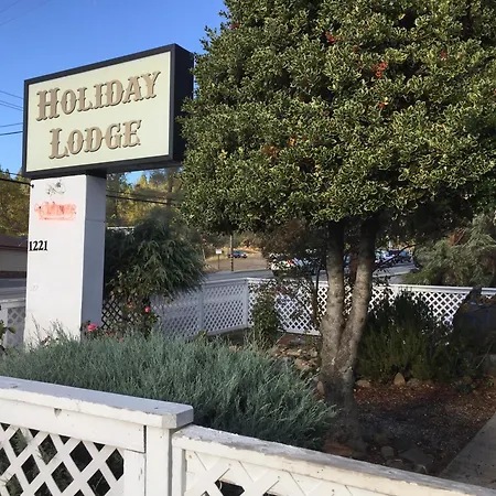 Holiday Lodge-3