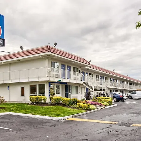 Motel 6-Everett, Wa - South-3