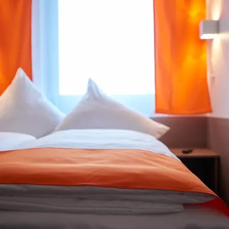 McDreams Hotel Mönchengladbach-2