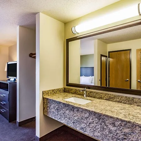 Americinn By Wyndham Hampton-3