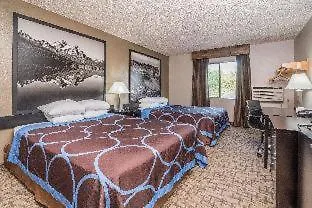 Super 8 By Wyndham Boise-3