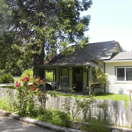Mount Shasta Ranch Bed And Breakfast-2