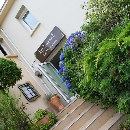 Hôtel de la Louée-3