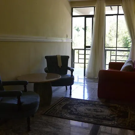 Ytacaranha Hotel de Serra-2
