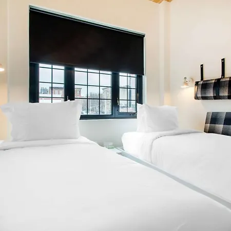 Gowanus Inn & Yard-2