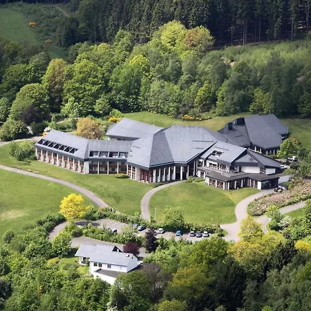 Bernstein Landhaus Nordhelle-3