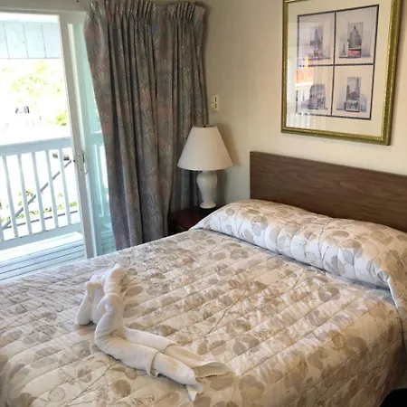 Alouette Beach Resort Economy Rooms-2