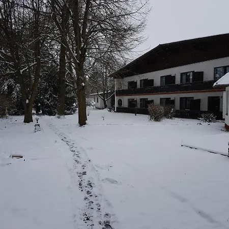Hotel Büchner Garni-3