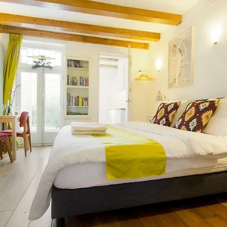 Mercedes Bed&Breakfast Amsterdam-2