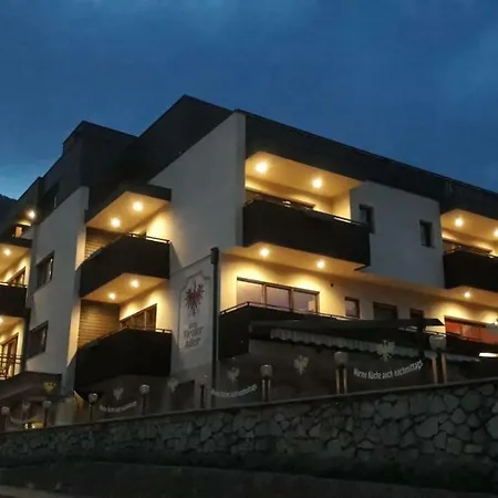 Hotel Zum Tiroler Adler-3