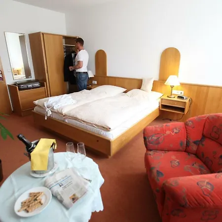 Hotel Cordial-3