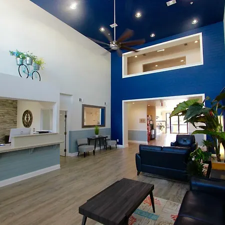 Hotel Pensacola-3