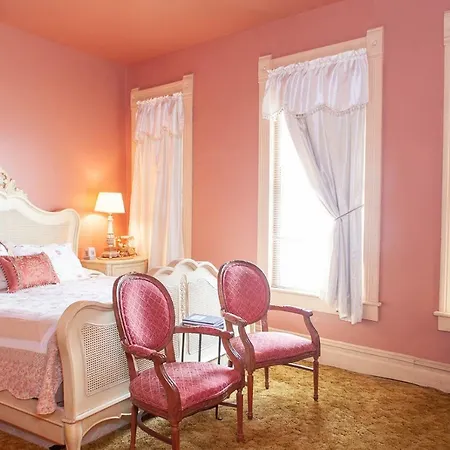 The Historic Wolf Hotel-2