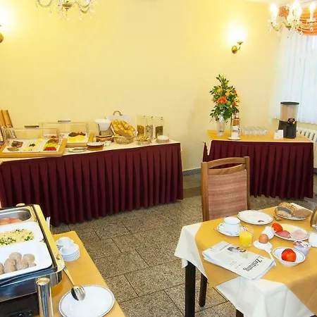 Hotel Stadt Löbau-2