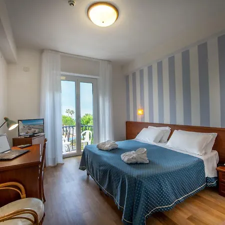 Grand Hotel Excelsior-3