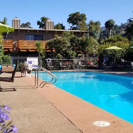 Carmel Valley Lodge-3
