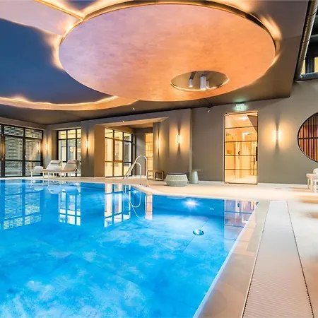 Zeller-Hotel+Restaurant-2