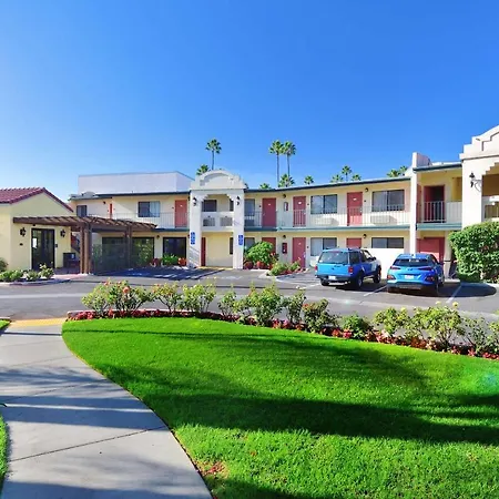 Lamplighter Inn & Suites At Sdsu-3