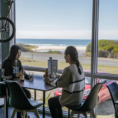 The Surfside Beaumaris-2